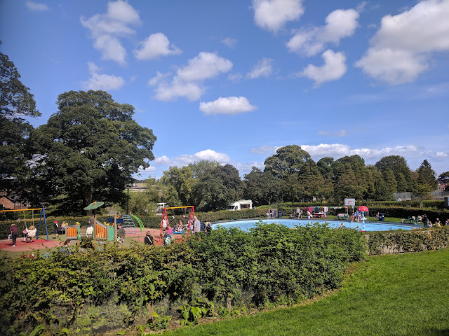 10 of the best family walks in North East England with a cafe and play park nearby - Carlisle Park Morpeth