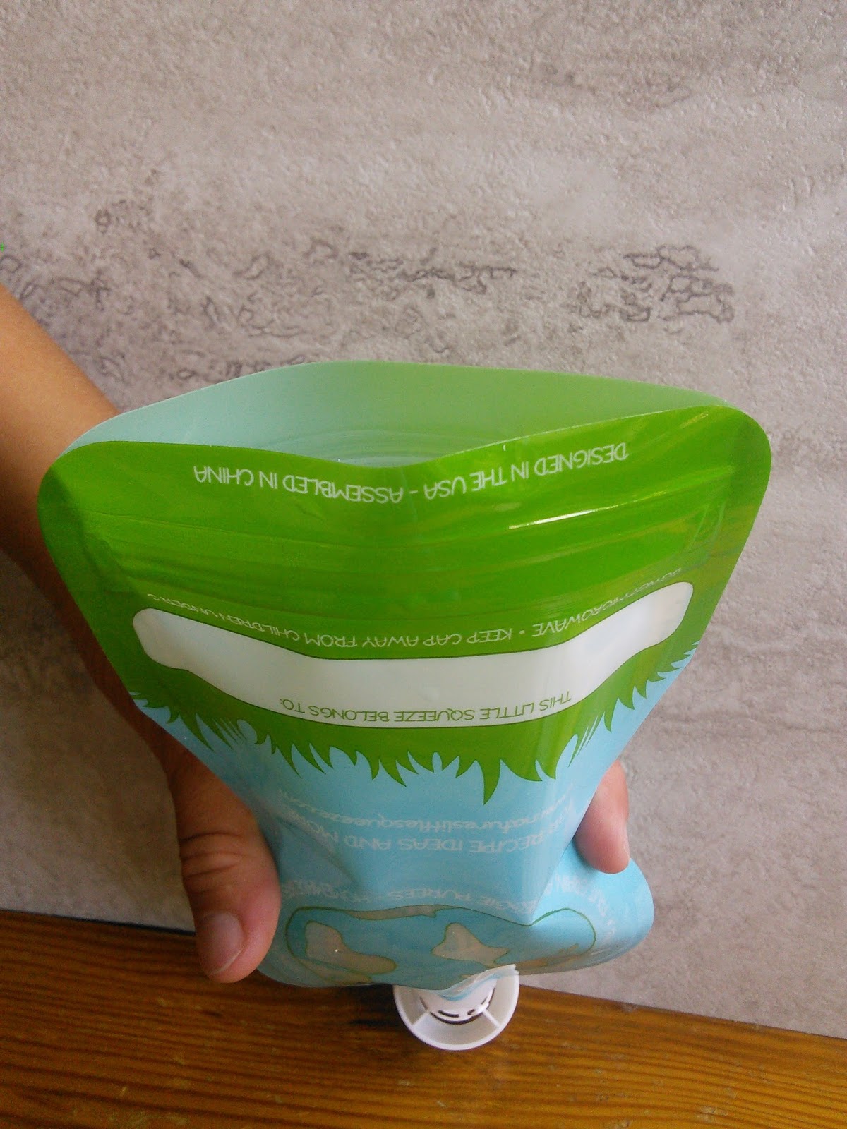 nature's little squeeze reusable food pouches