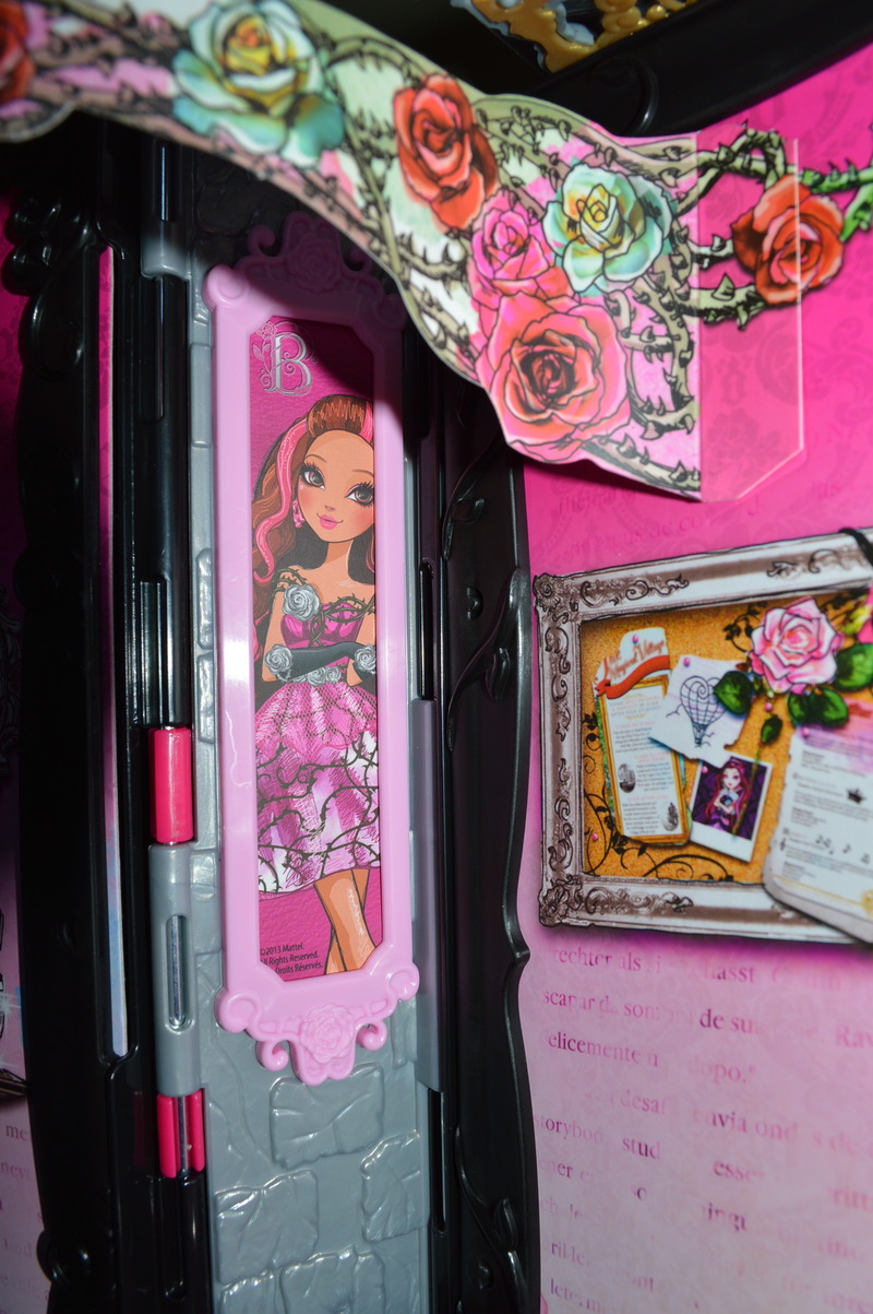 Review Ever After High Briar Beauty - Thronecoming Playset 