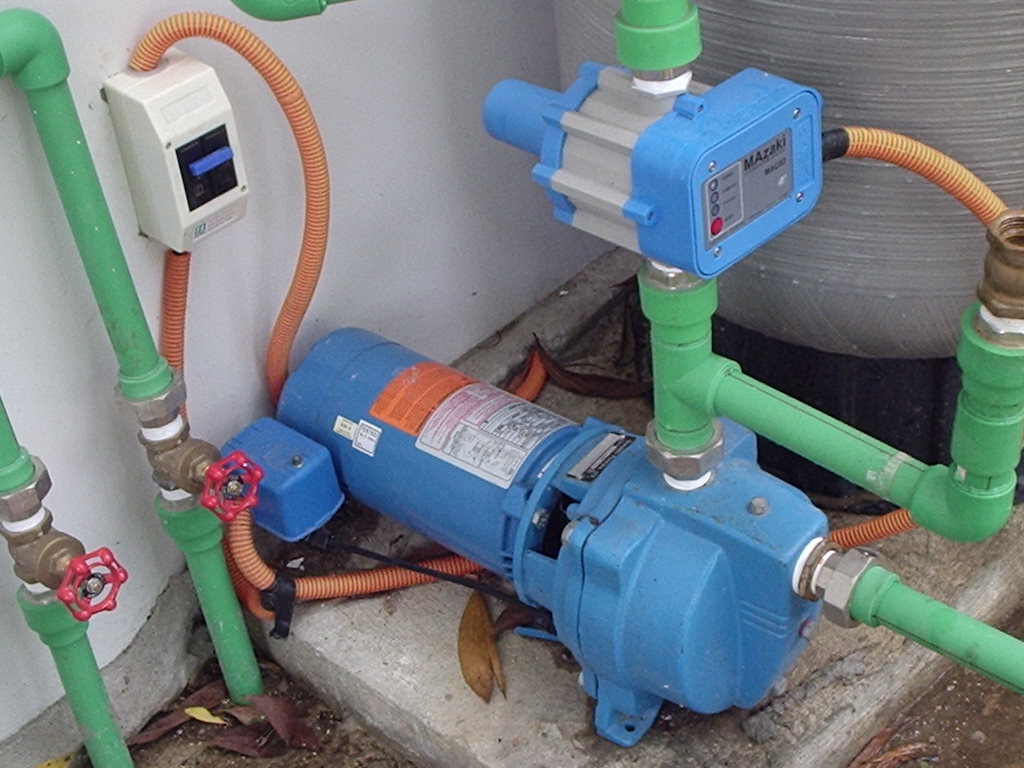 Puricare Industrial Enterprises AUTOMATIC PUMP CONTROLLER Automatic