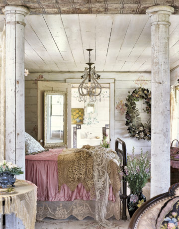 Bedroom on Heart Shabby Chic  Distressed Vintage Bedroom Inspiration