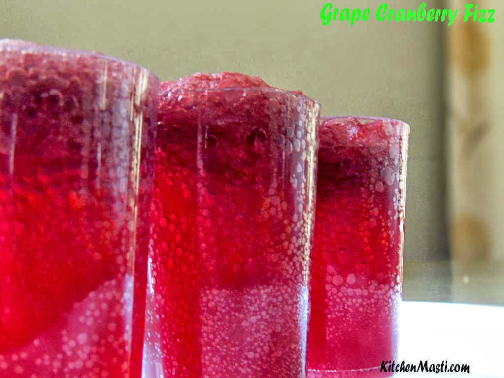 Grape Cranberry Fizz Juice Recipe