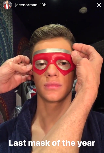NickALive Jace Norman Puts On One Last Henry Danger Mask Before nickalive-jace-norman-puts-on-one-last-henry-danger-mask-before
