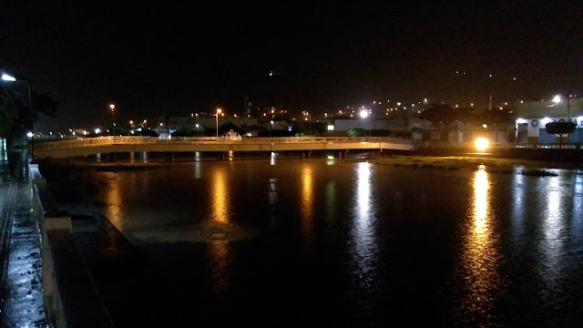 Chuva alaga ruas e deixa rio com grande volume de água em Jacobina