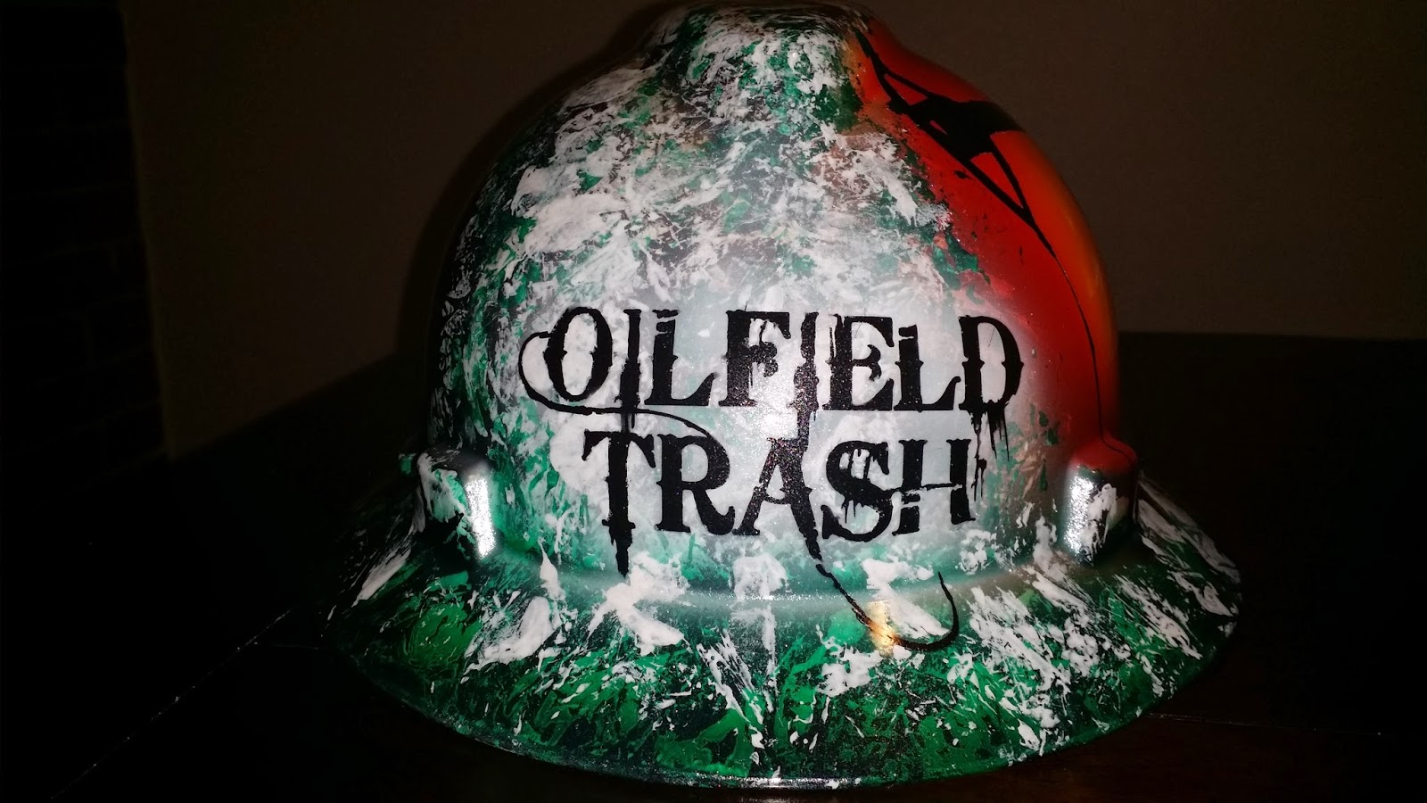 Zimmer DesignZ Custom Paint Cool hard hats painted this weekend.