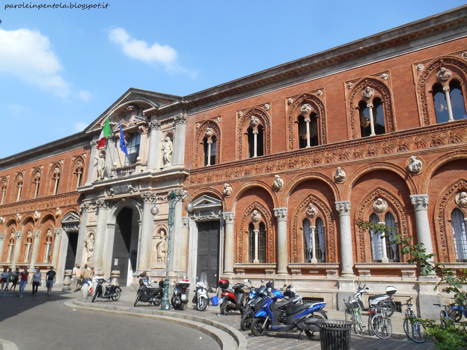 Università degli Studi di Milano. Cà Granda.