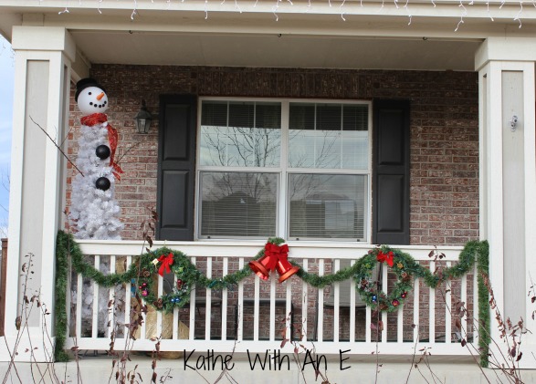 Decorating the front porch for Christmas~Kathe With An E
