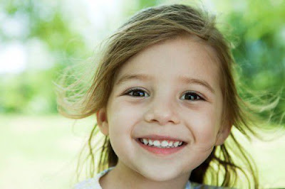 Nguyên nhân sâu răng ở trẻ em là do đâu?