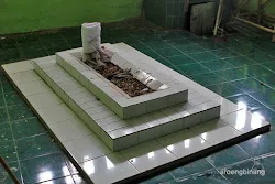pulau cangkir kronjo tangerang