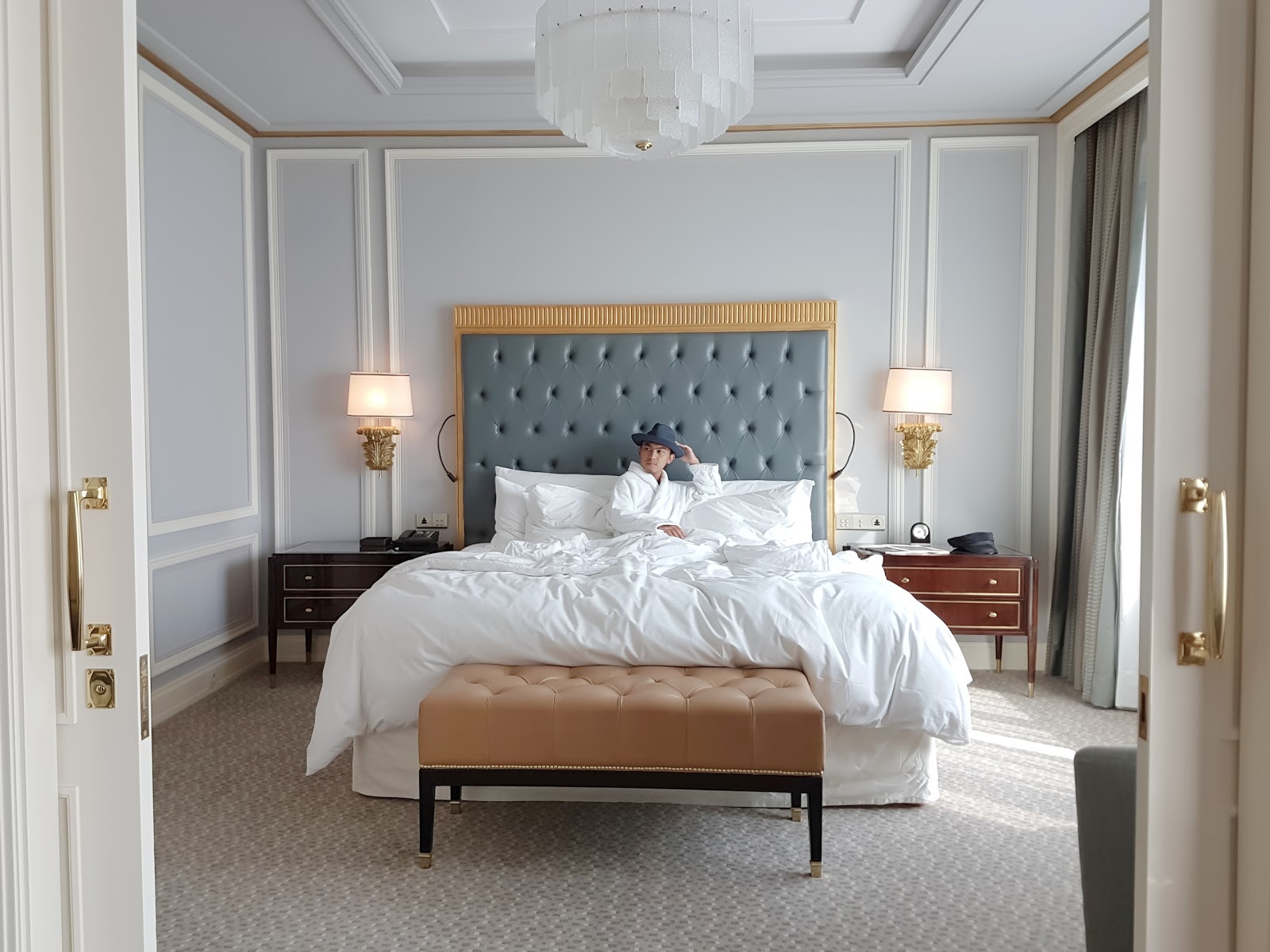 DELUXSHIONIST #STAYCATION AT FOUR SEASONS HOTEL JAKARTA