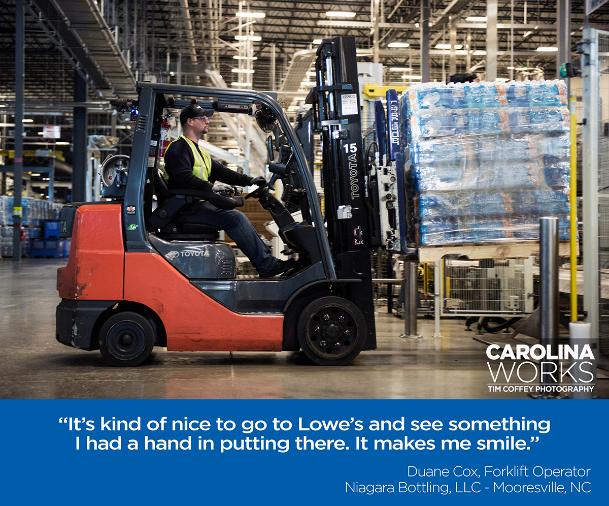 Carolina Works Photographing Nc Manufacturers Duane Cox Forklift Operator Niagara Bottling Llc Mooresville Nc