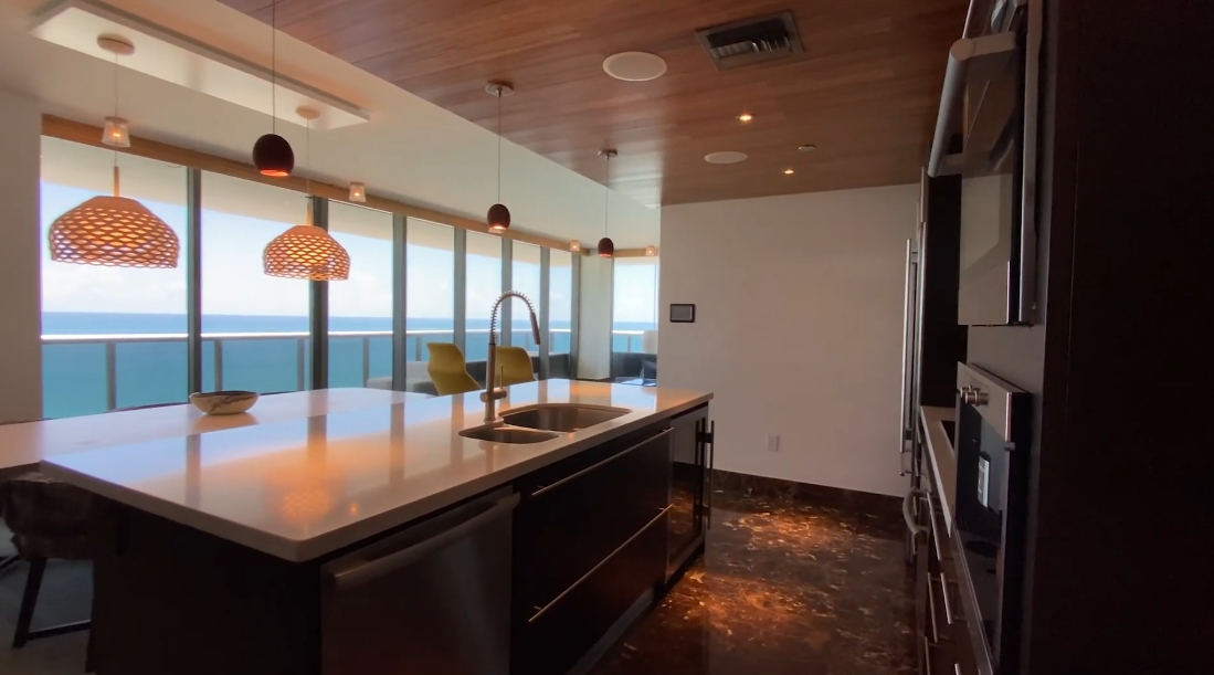 Tour 5875 Collins Ave #1702, Miami Beach vs. 22 Interior Design Photos