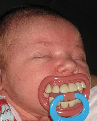 Latest Funny Pictures: Funny Teeth Pictures
