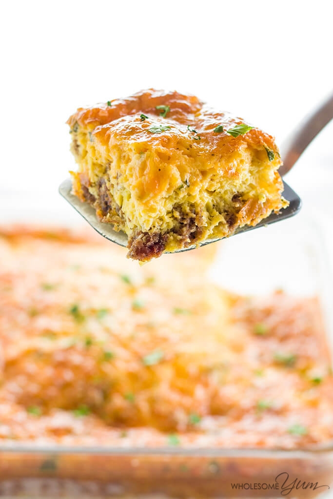 HEALTHY KETO LOW CARB BREAKFAST CASSEROLE RECIPE WITH SAUSAGE AND