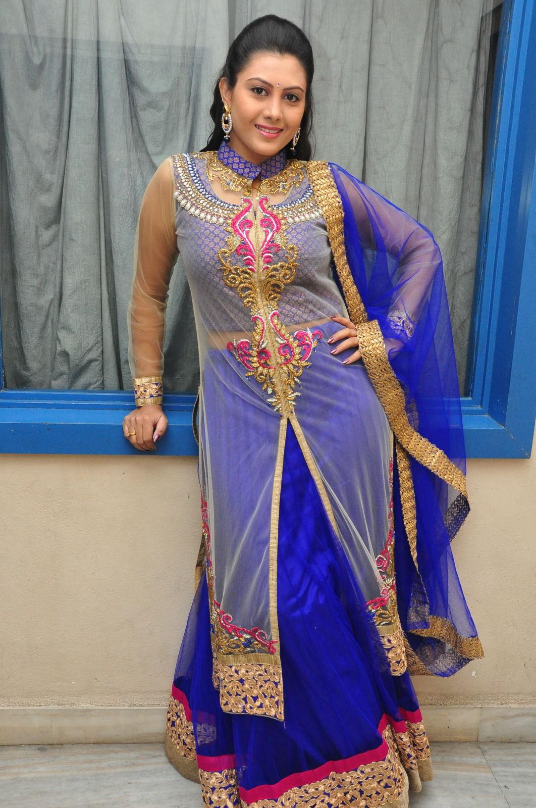 Telugu TV Actress Priyanka Photo Shoot In Blue Dress