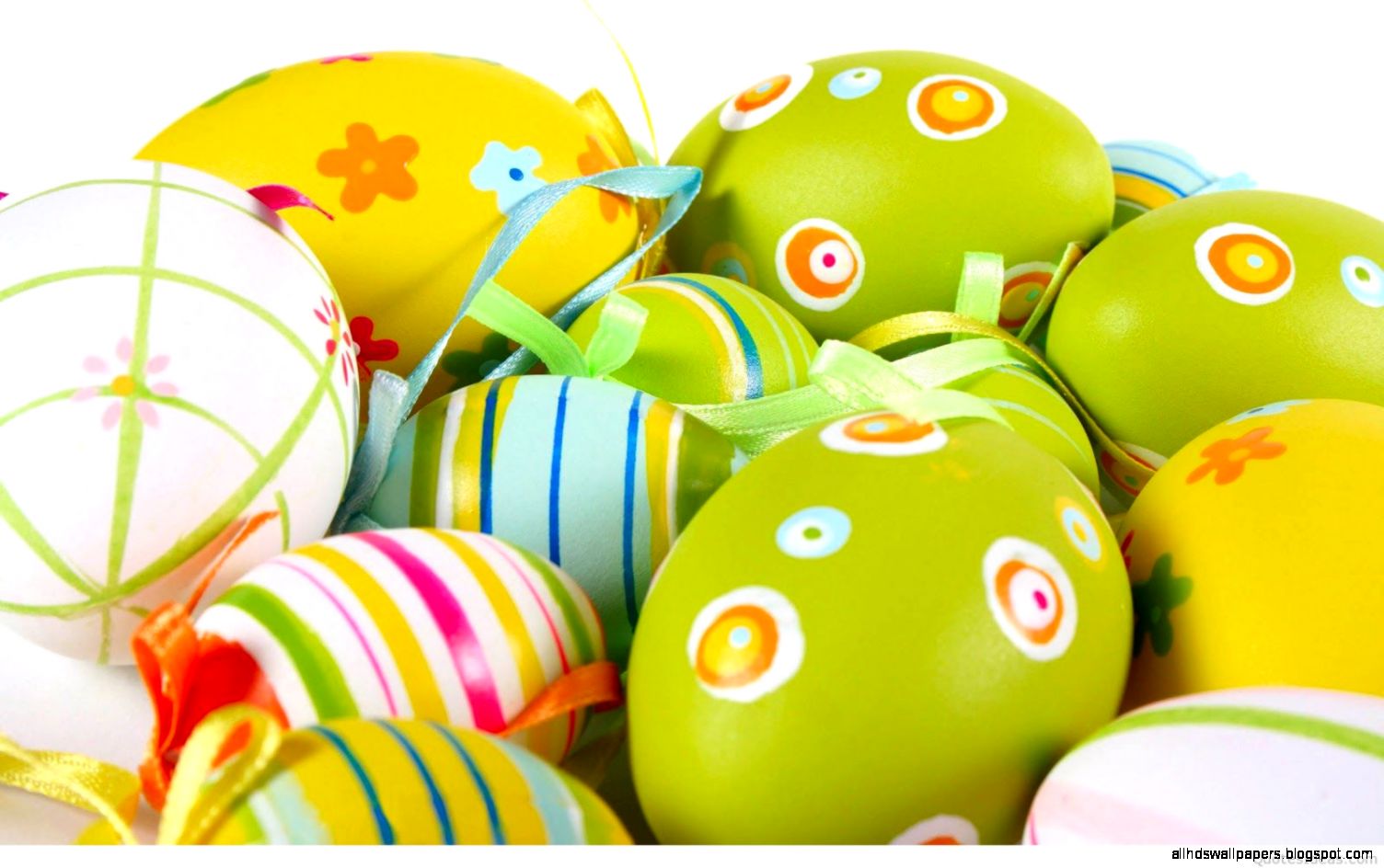 Happy easter eggs photos and hd backgrounds 2015