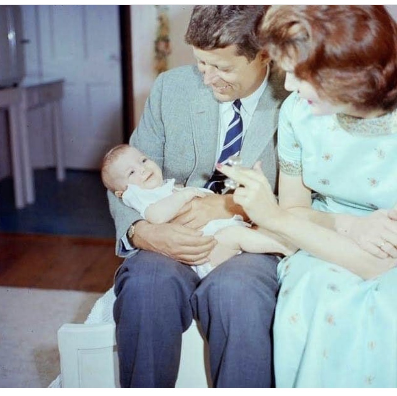 JFK, Jackie and Caroline
