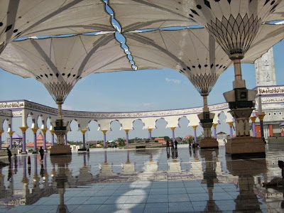 tempat wisata semarang - masjid agung jawa tengah MAJT