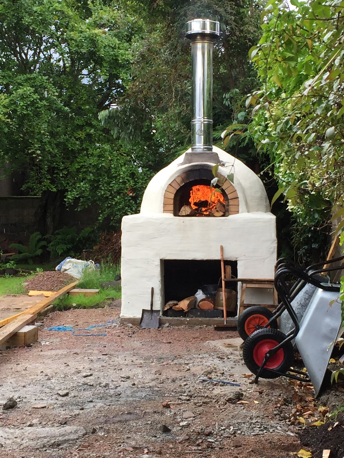 My Pizza Oven in Sunny Aberdeen Fitting a flue