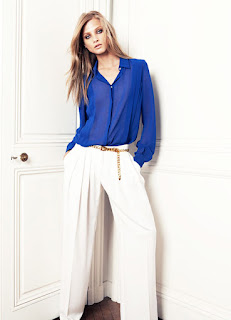 http://3.bp.blogspot.com/-NTZBaWq9LwE/UAcLzGmNDSI/AAAAAAAAAVk/vogp9nicaec/s1600/look-pantalon-blanco-ancho-camisa-azul-klein-manga-larga-mango-otono-2012.jpg