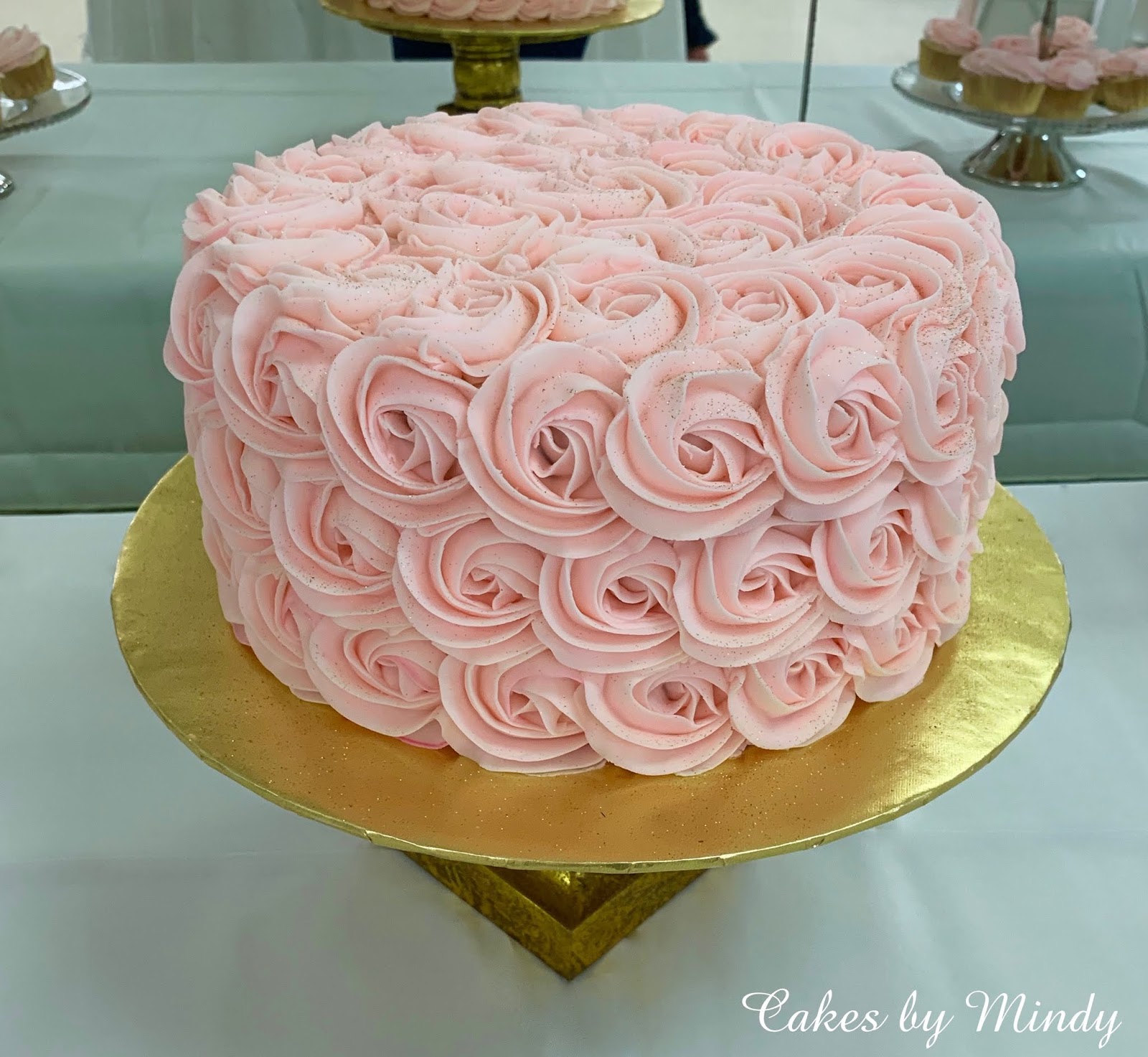 Rose Gold Minnie Cupcake