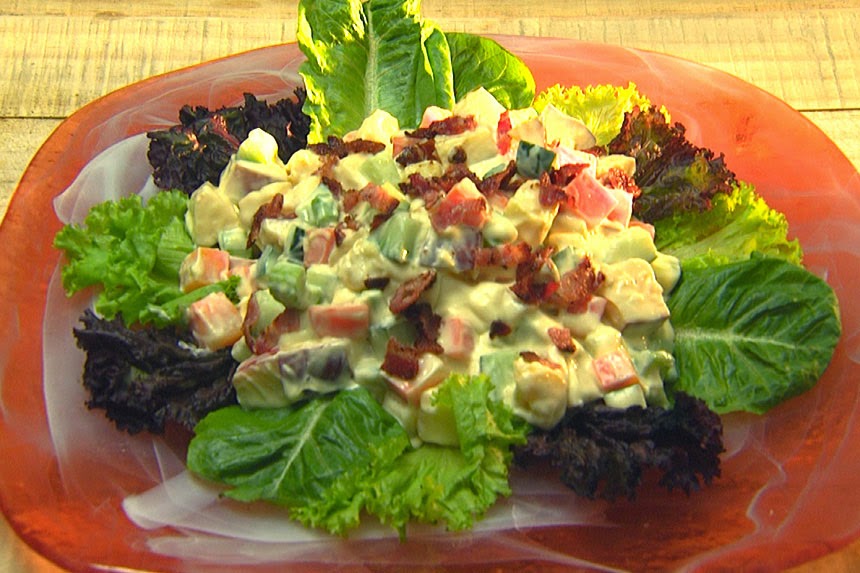 Honey-Cured Bacon Crunch Salad Recipe