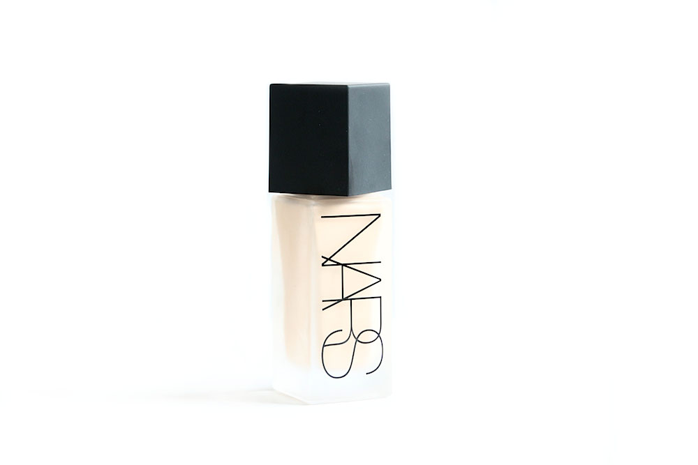 nars all day luminous foundation fond de teint leger longue tenue teint lumineux avis test avant après