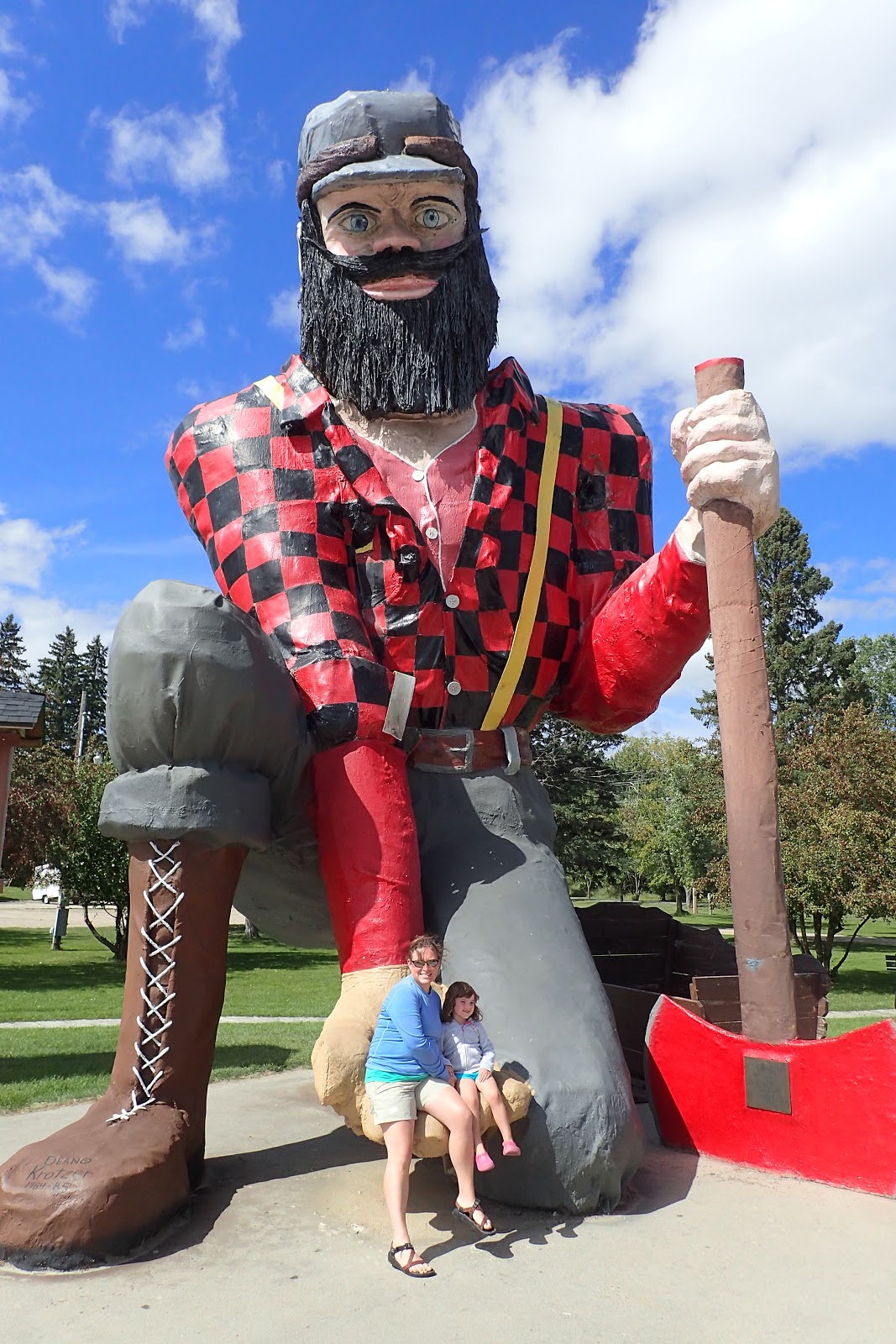 The Continuing Adventures of Eric, Noelle and Sierra World's Largest