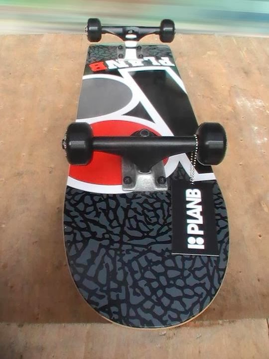 JUAL SKATEBOARD PLAN B FULLSET HARGA 600.000 toko Online menjual