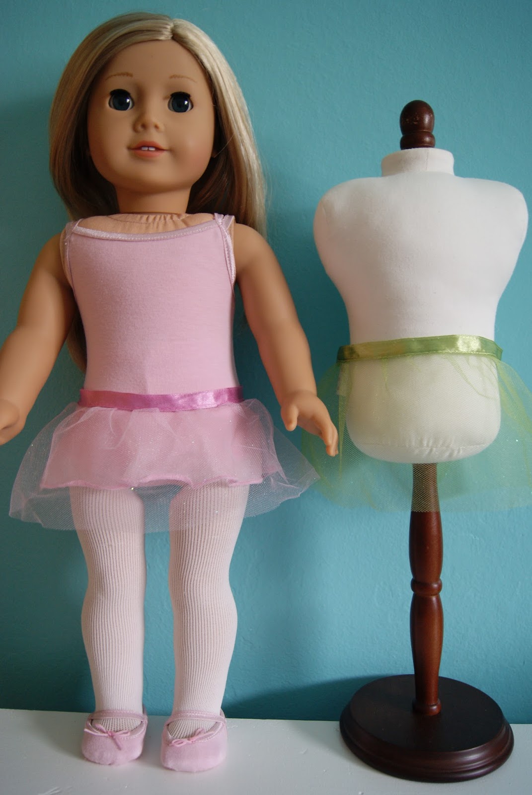 No-sew tutu for 18-inch doll by nest full of eggs