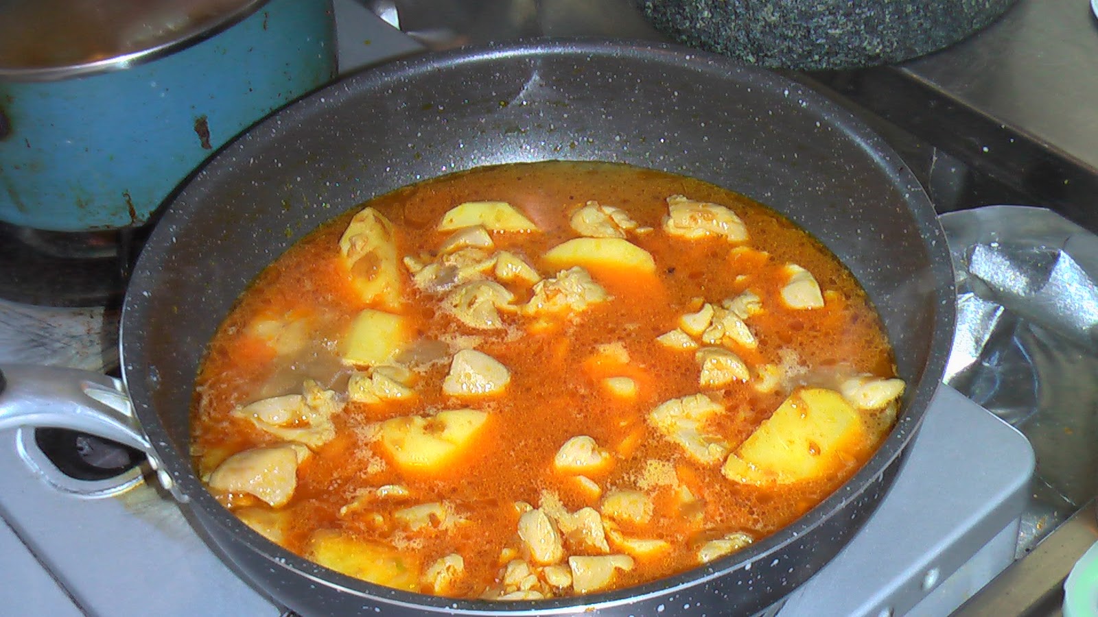 Burmese Traditional Foods The Burmese Style Chicken Curry