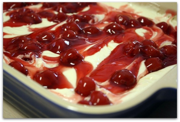 Mommy's Kitchen - Recipes from my Texas Kitchen : Sour Cream & Cherry