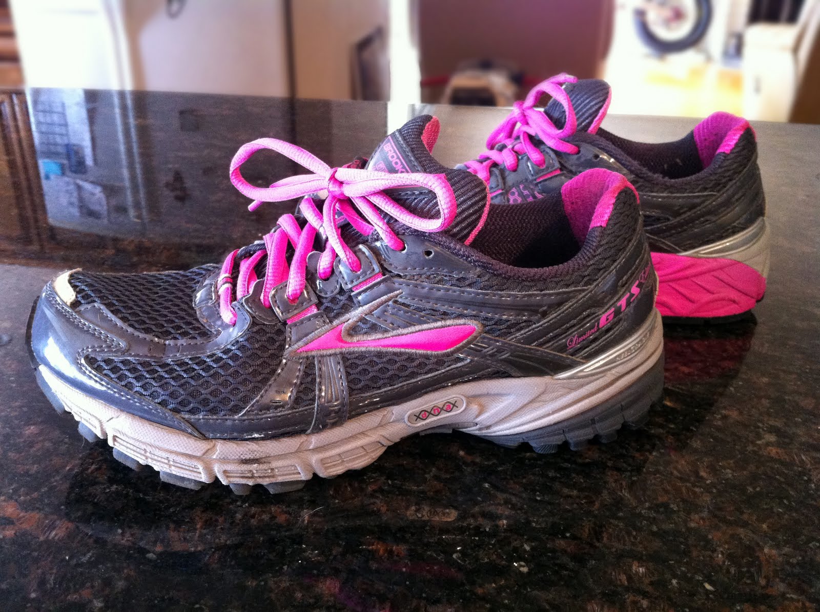 Monica Lee Paige: 1/2 Marathon for Mickayla: My Favourite Runners: Nike ...