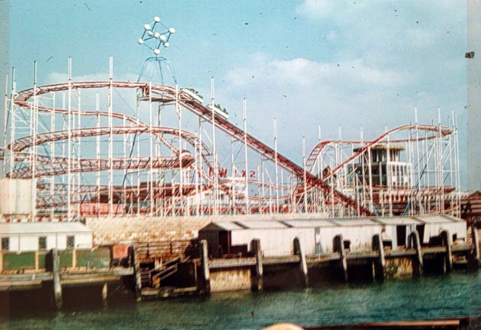 The Wild Mouse at Billy Mannings