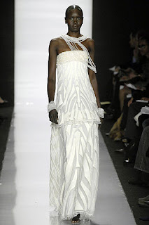 Vctoria Secret Models: Alek Wek Wallpaper And Pictures