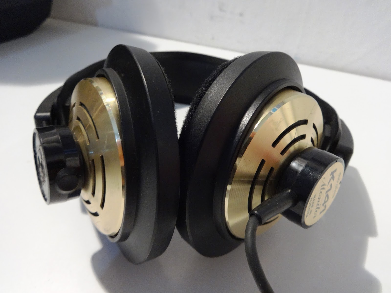 mircogarau Headphones AKG K 141 monitor 600 ohm Professional Cuffie