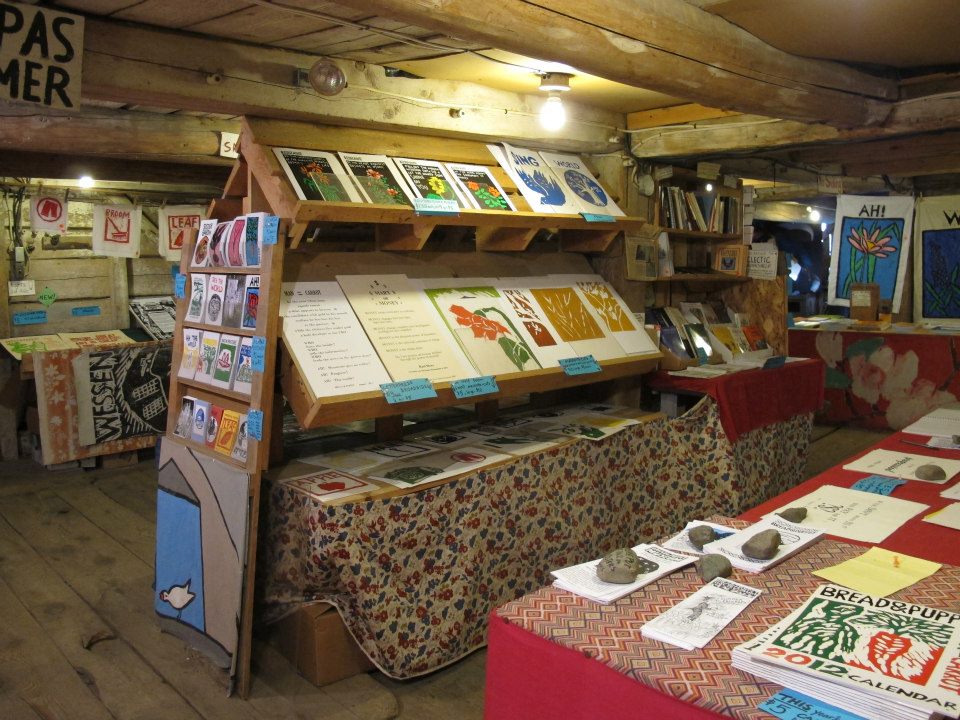 midden Bread and Puppet Summer Apprenticeship Part 1