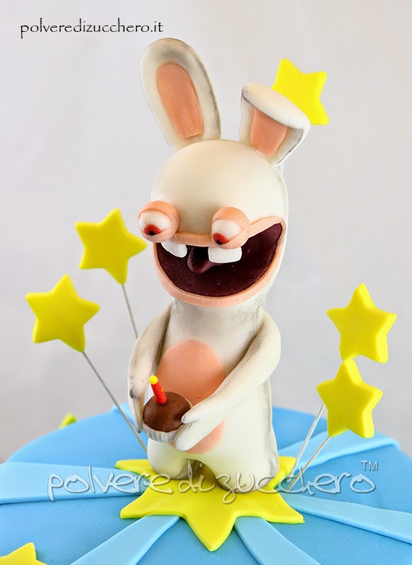 Torta decorata Rabbids e sweet table Rabbids: cake, cake pops e cupcake ...