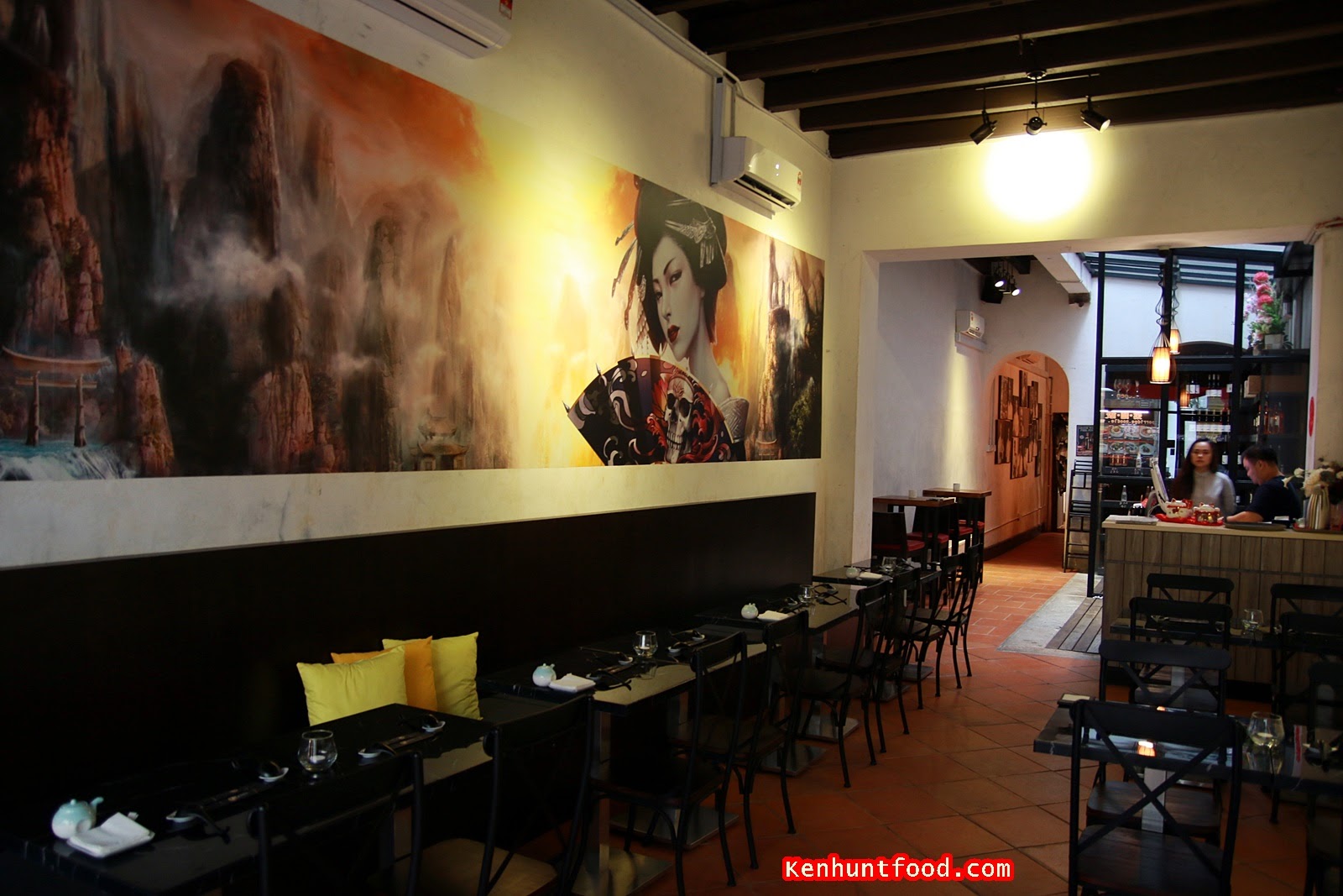 KEN HUNTS FOOD Gomo Wine Bar Restaurant Campbell Street,