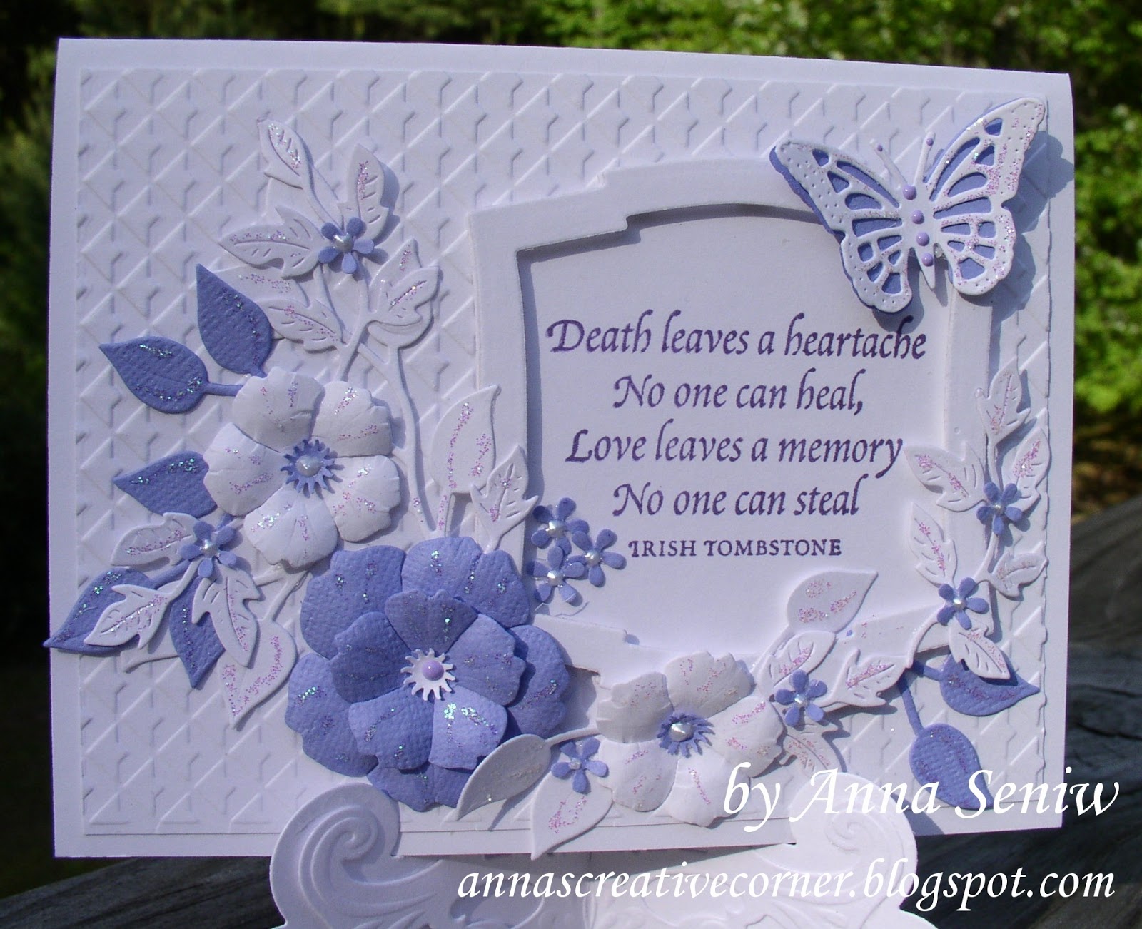Writing sympathy card message picture