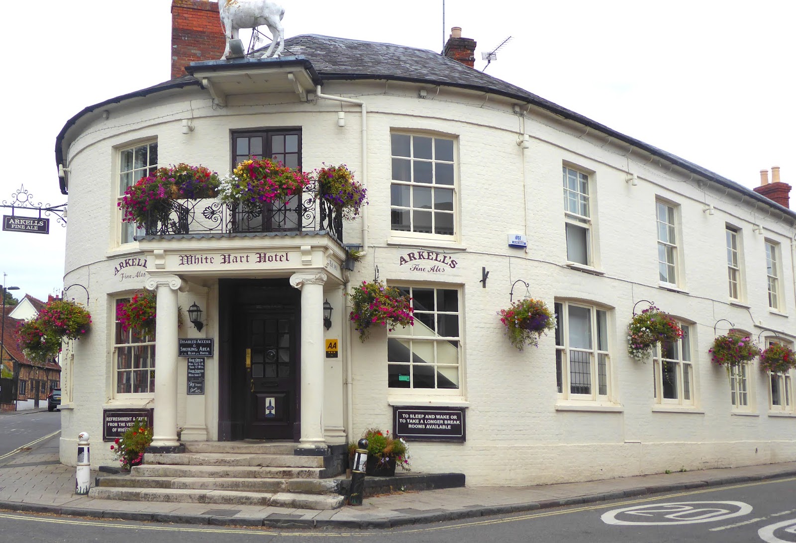 A Head Above the Parapet The Whitchurch Public House