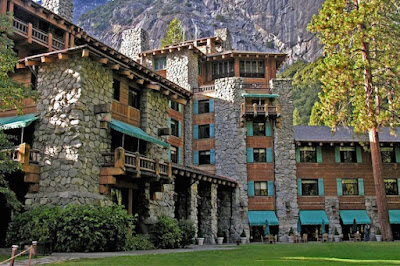 Загадки от Йосемитите Spring-at-the-majestic-yosemite-hotel_1000x667