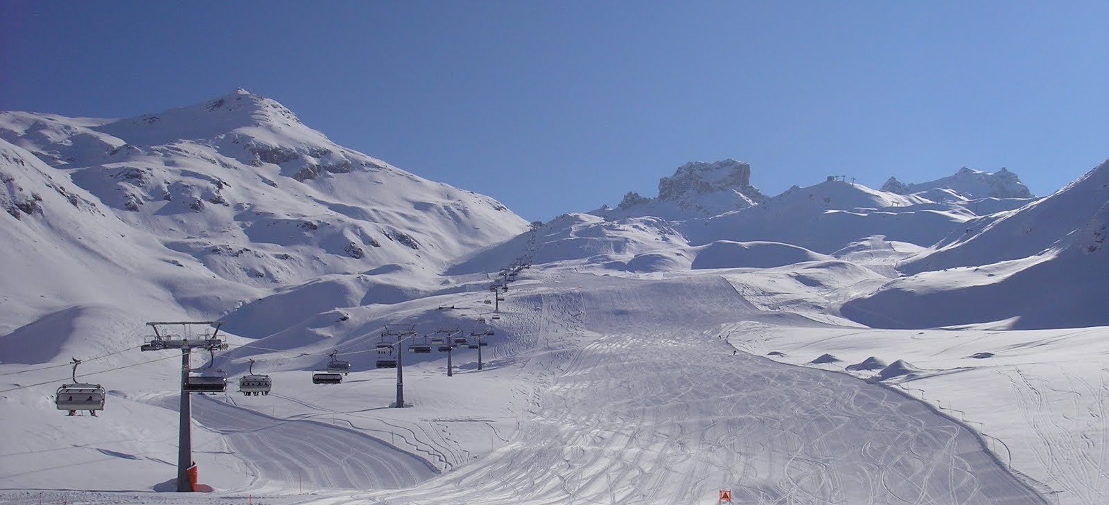 Cervinia Италия горнолыжный курорт