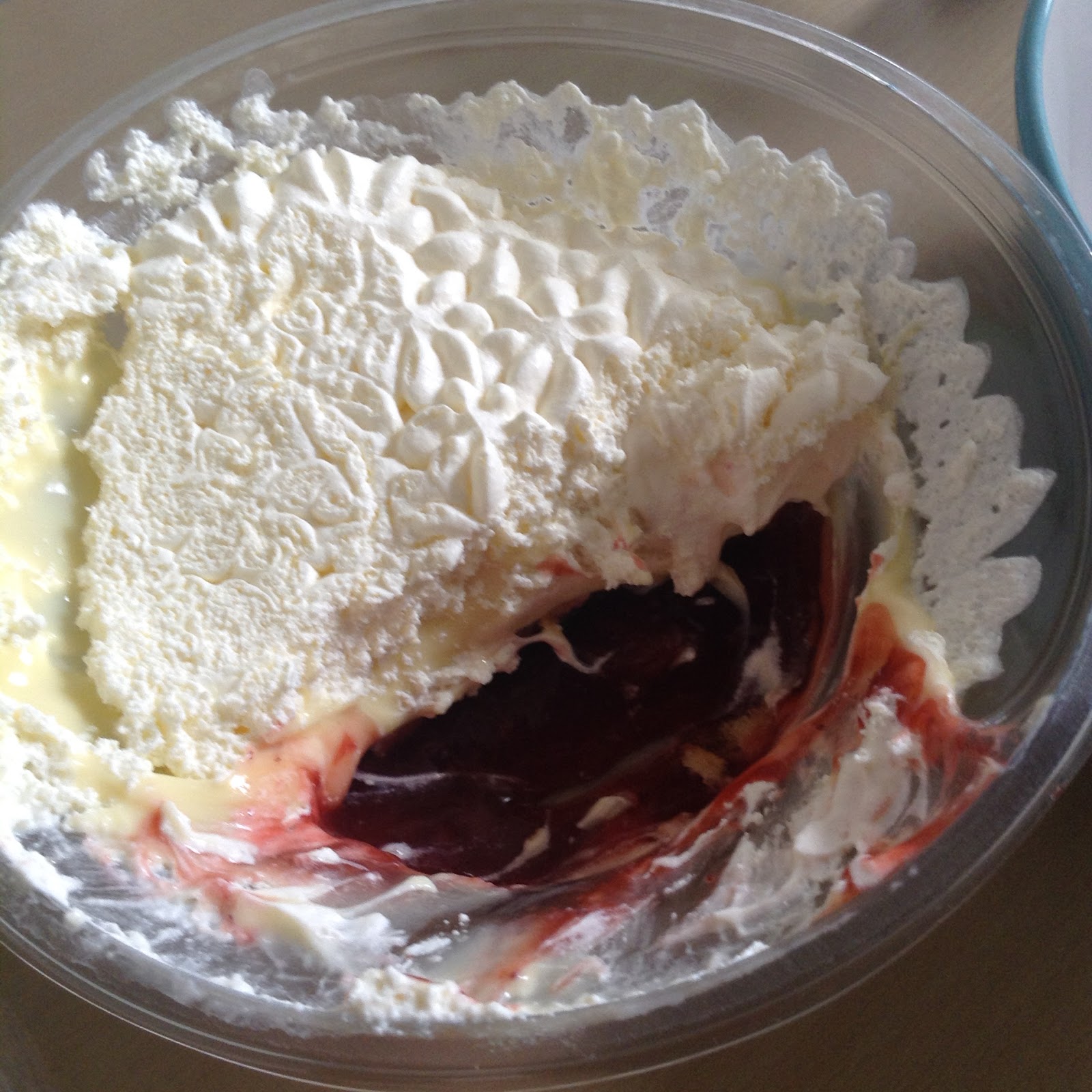 Marks & Spencer Made Without Wheat Strawberry Trifle