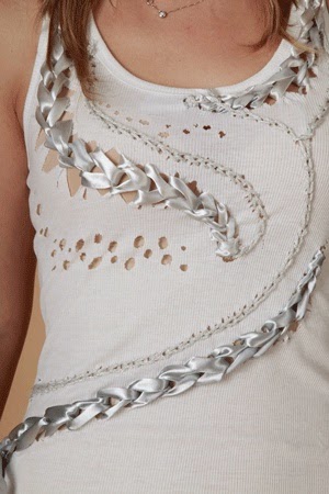 diy: camiseta con cadenetas de cinta