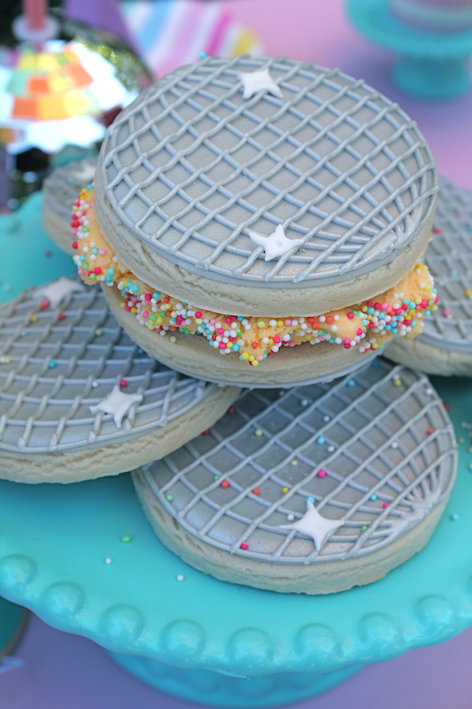 Disco Ball Ice Cream Party! LAURA'S little PARTY