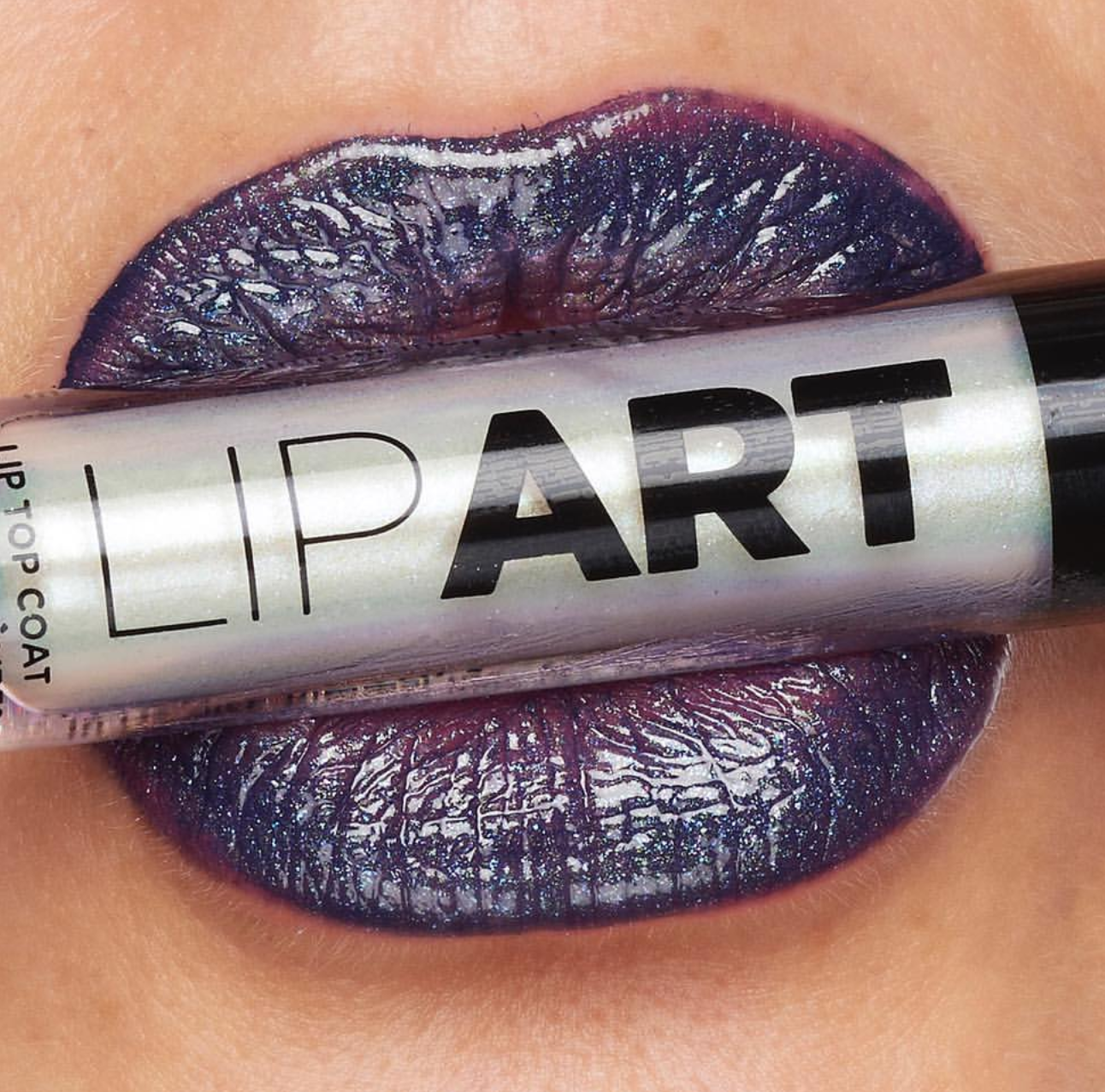 BACKSTAGE NEWS LIP ART a Rimmel Londontól!