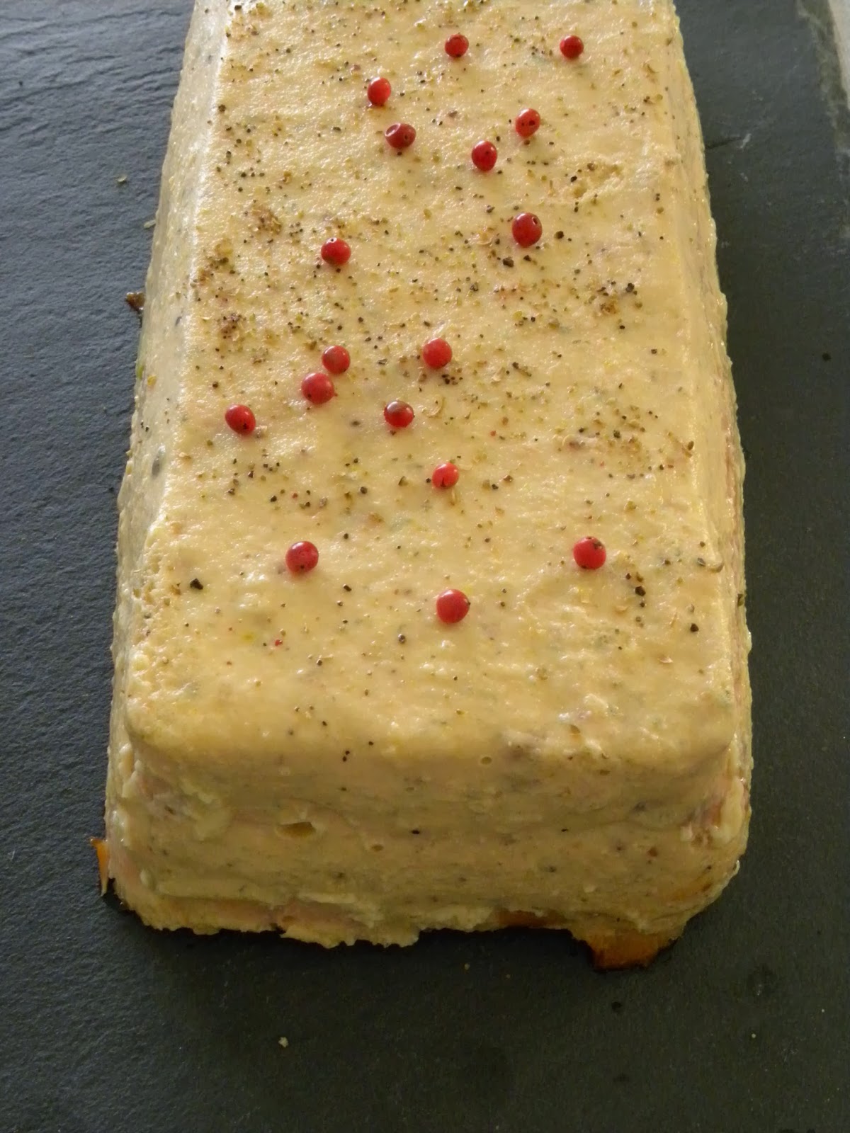 Vadrouilles gourmandes Terrine aux 2 saumons, poireaux et curry