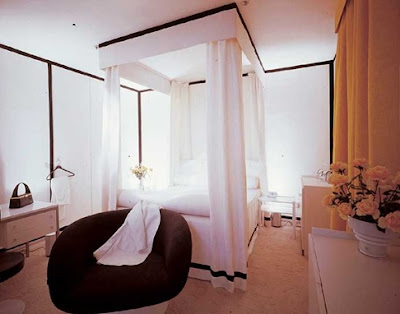 Shades Of White In The Interior Design Of Your Bedroom , Home Interior Design Ideas , http://homeinteriordesignideas1.blogspot.com/