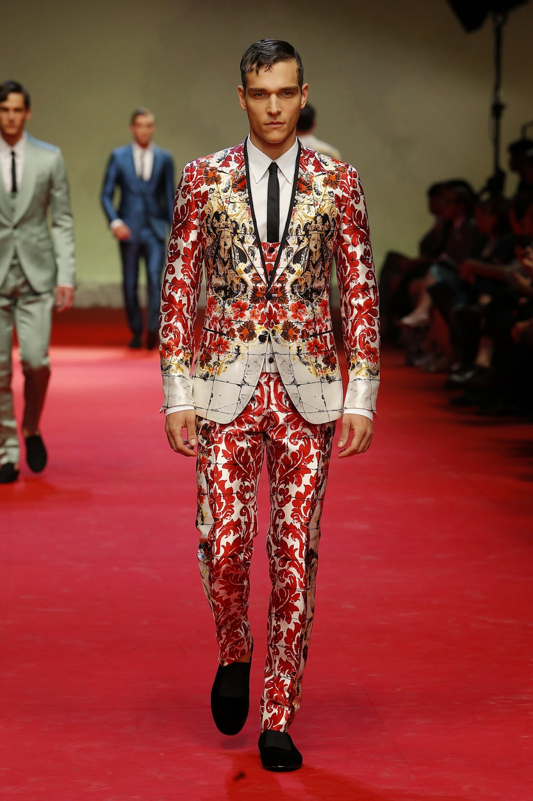 Fashion Runway | Dolce&Gabbana SS15 | COOL CHIC STYLE to dress italian